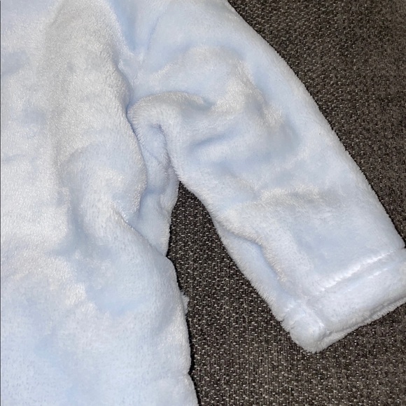 Baby Robe with Elephant Hood - Picture 9 of 10